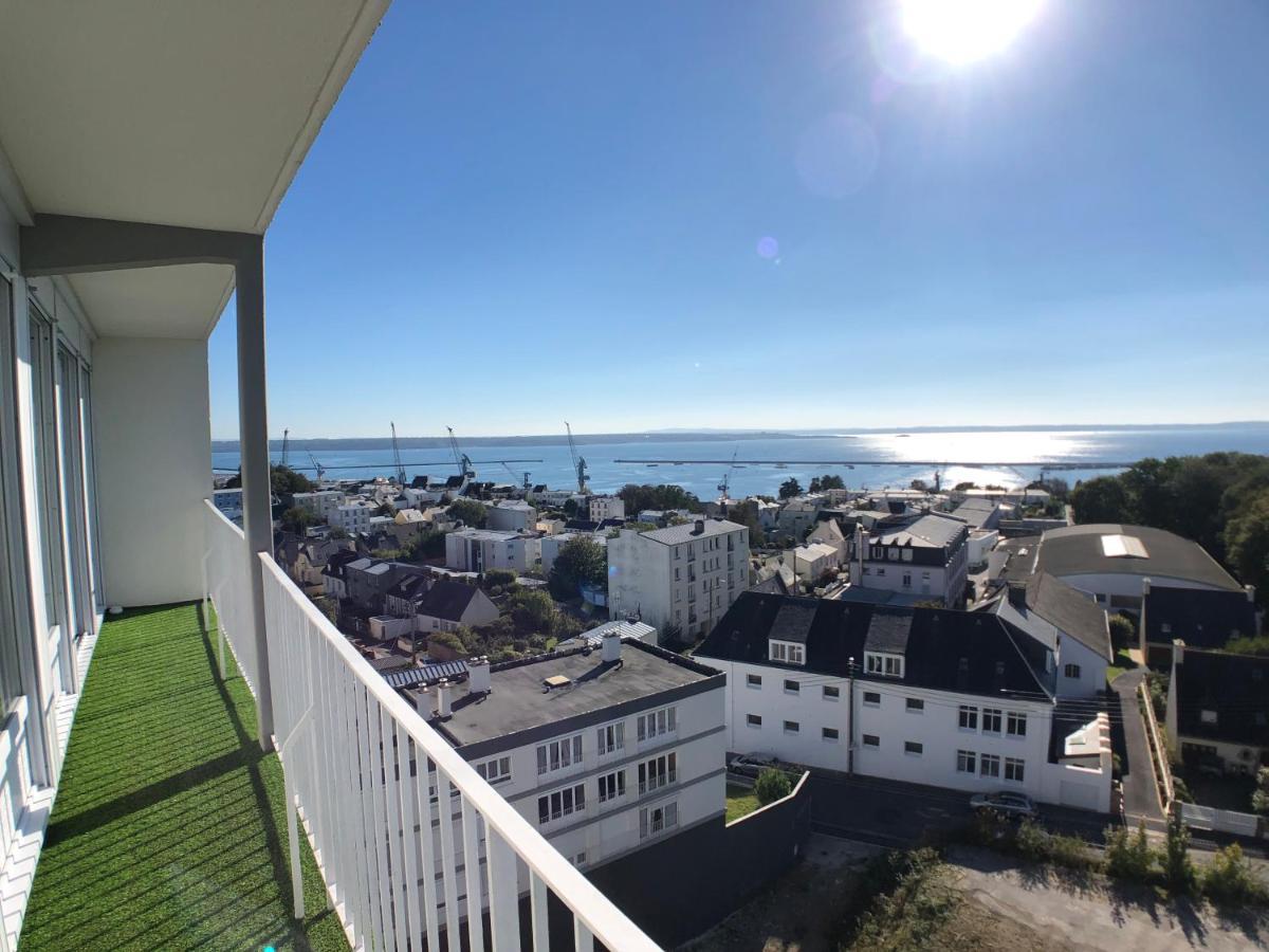 Superbe Appartement Avec Une Vue Mer Panoramique Brest Exteriör bild